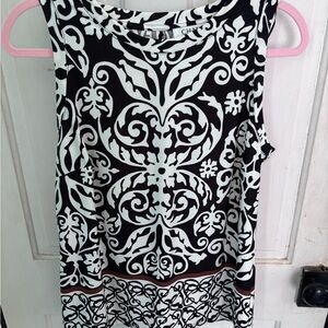 Chaus Black and White Sleeveless Tank Top